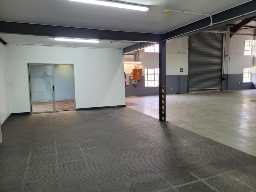 To Let Commercial Property for Rent in Paarden Eiland Western Cape